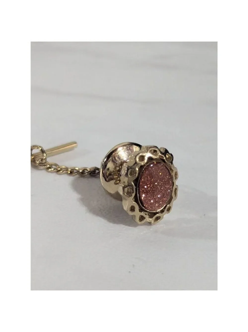 Goldstone Vintage Men's Gold Tie Tack With Chain